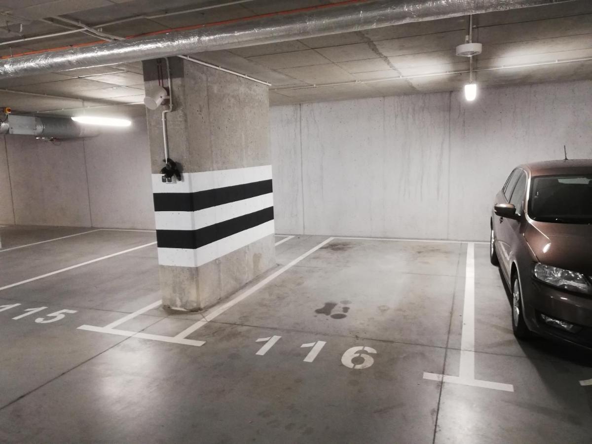 Apartment Efaga Modern Tower Gdynia With Private Parking Space Εξωτερικό φωτογραφία