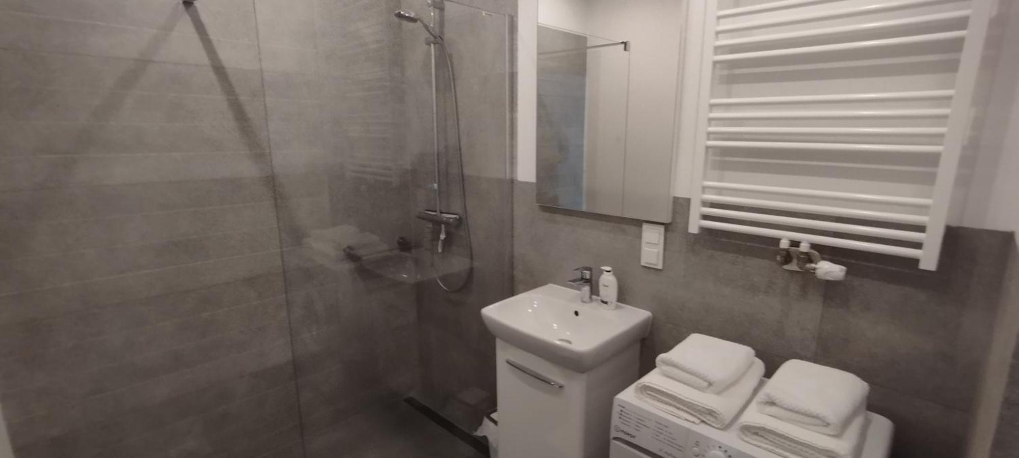 Apartment Efaga Modern Tower Gdynia With Private Parking Space Εξωτερικό φωτογραφία