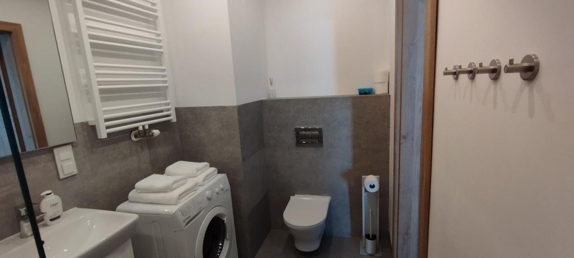 Apartment Efaga Modern Tower Gdynia With Private Parking Space Εξωτερικό φωτογραφία